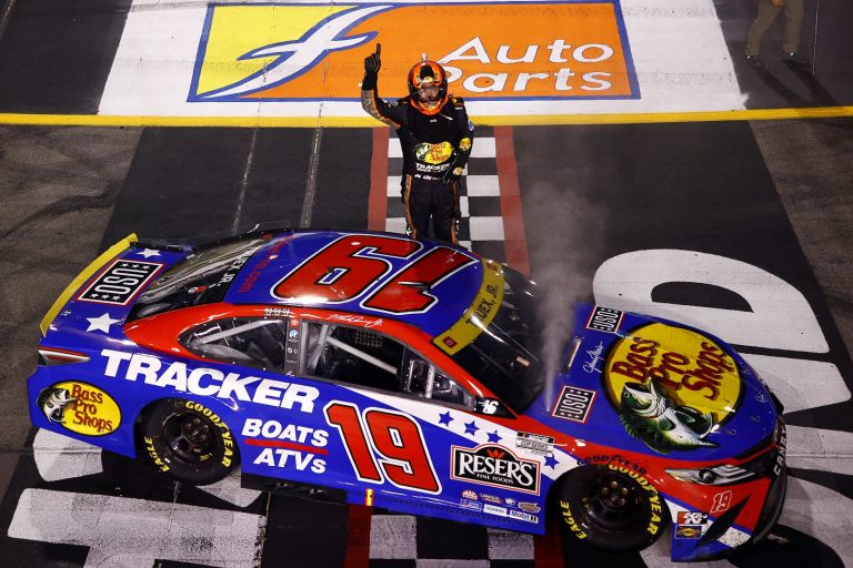NASCAR: South Point 400