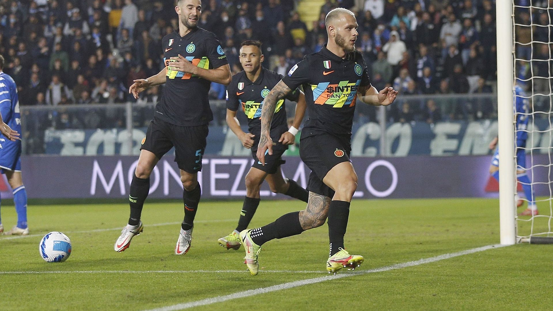 Два гола в Тоскана върнаха Интер на победния път