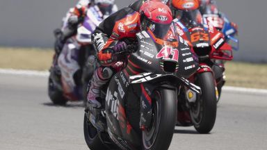 Куриоз: Наказание за умишлена катастрофа в Moto GP