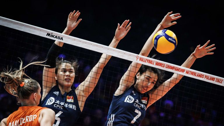 Китай прекърши "лалетата" и гледа към четвъртфиналите на Световното