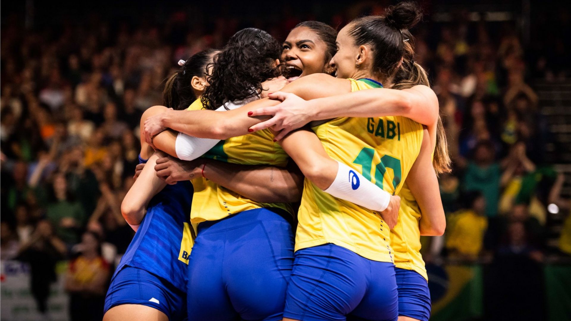 Бразилия срази Италия и мечтае за първата си световна титла