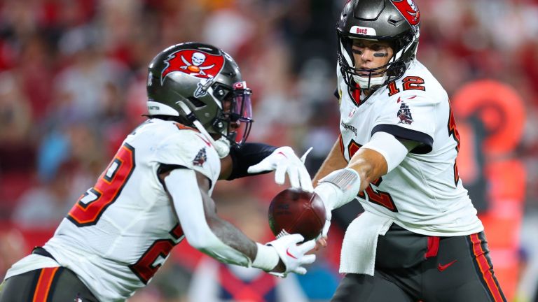 Преди неделя №10 в NFL: Не два, а три мача по MAX Sport 2 HD, включително Брейди в Европа