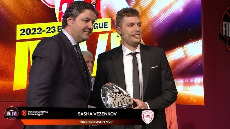 Везенков получи заслужения приз и е играч №1 на Евролигата!